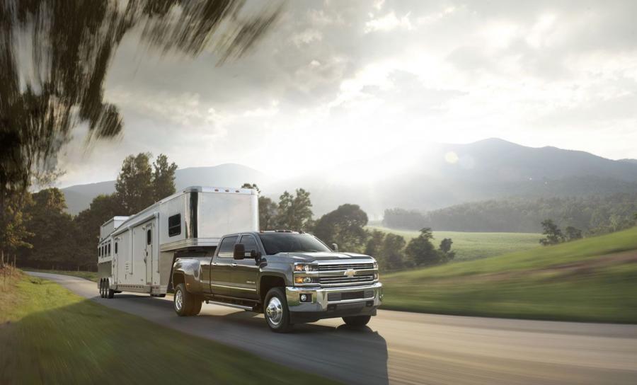  Chevrolet Silverado HD 2015 года  (фото 6 из 19)